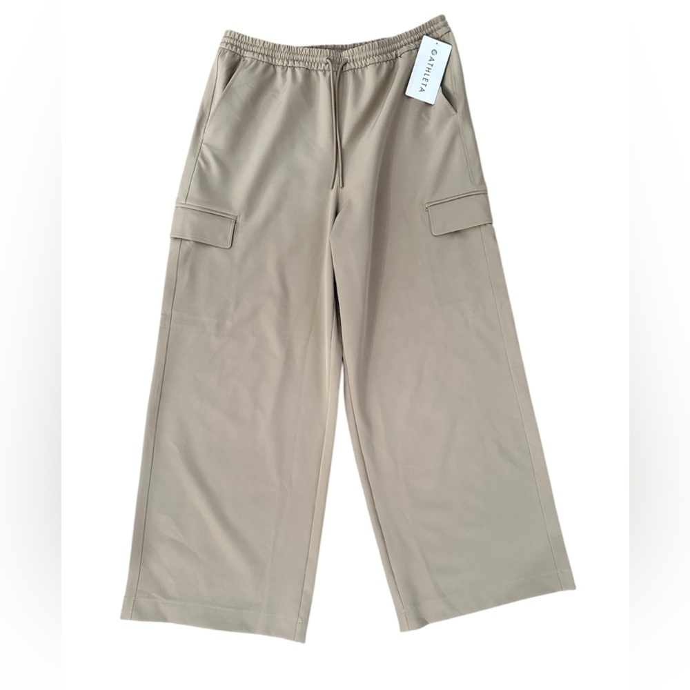 NWT Athleta Women’s Promenade Cargo Pants Size L